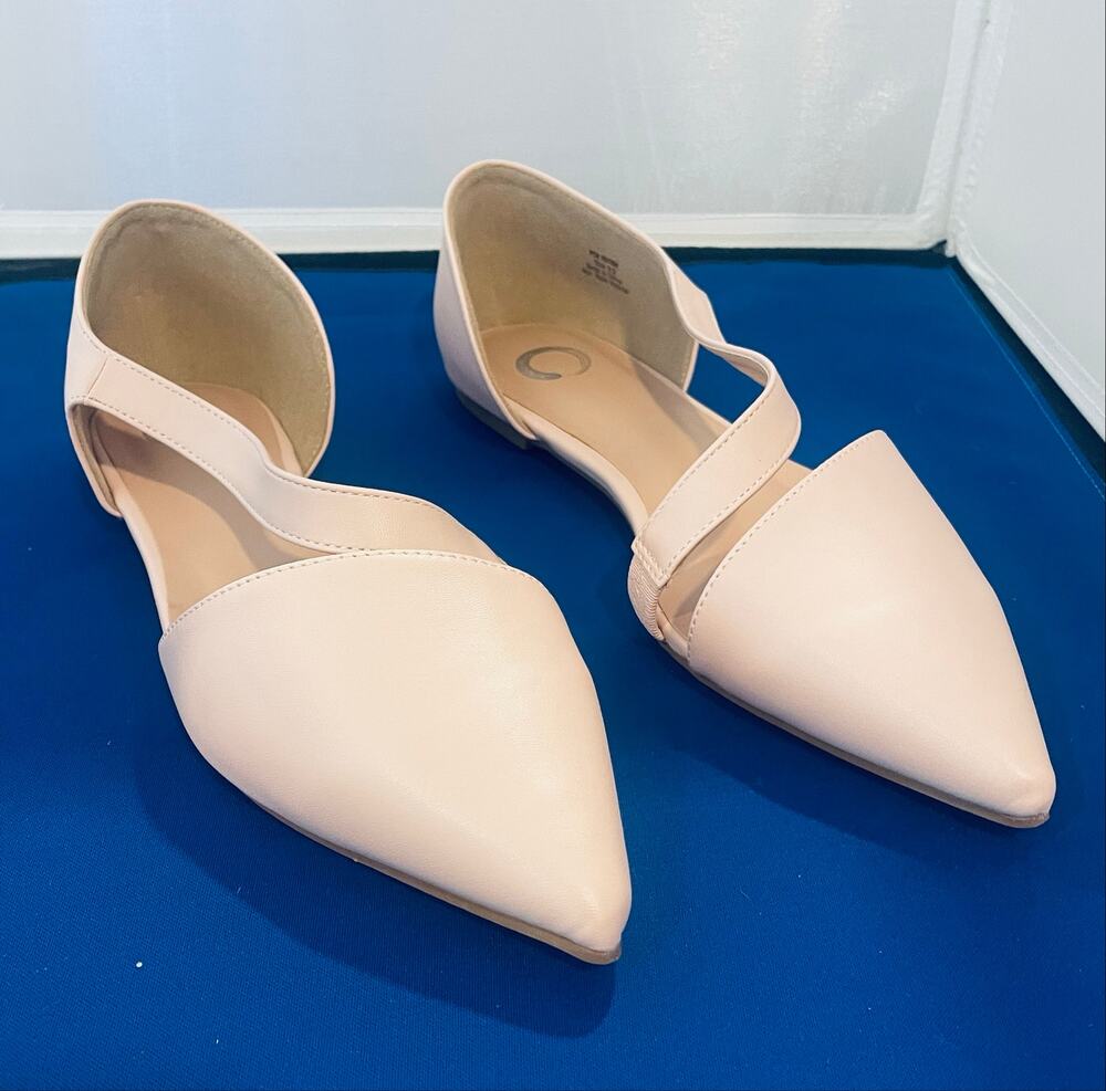 Journee Pink flats 8.5 SKU Landry Casual or dress
